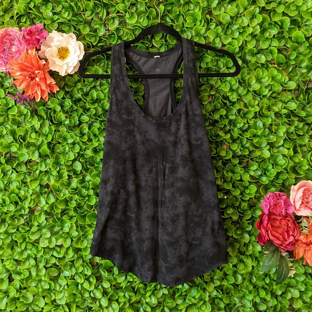 Black athletic tank